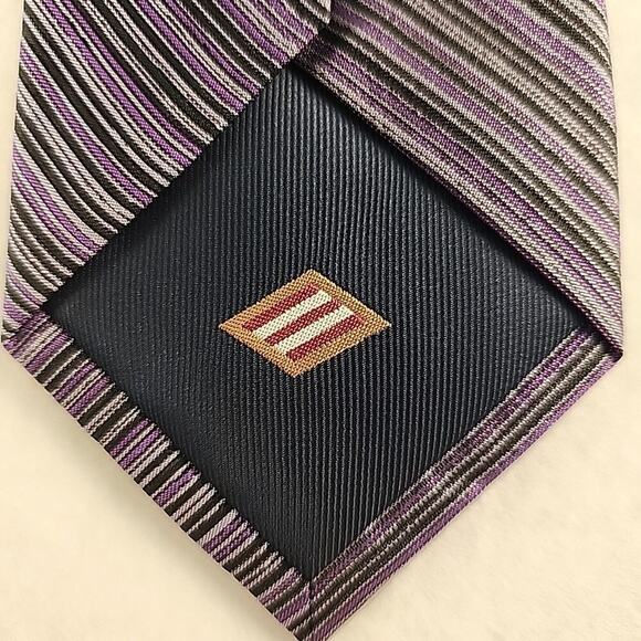 JOSEPH ABBOUD Men's 100% Silk Necktie Designer STRIPED 58x3 Purple EUC - Picture 3 of 5